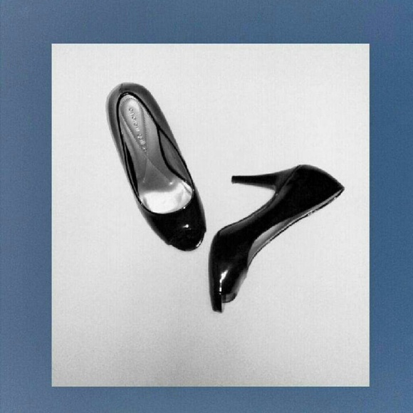 Andrew Geller Peep Toe Heels - Picture 1 of 5